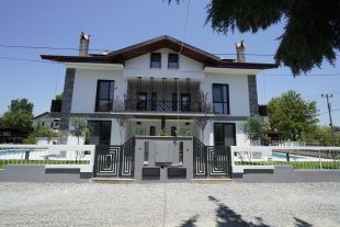 Muğla - DALYAN  merkezde İkiz müstakil villa Tasarım + uygulama (2017)