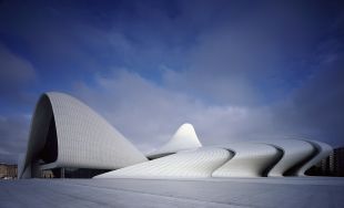 Heydar Aliyev Centre / Zaha Hadid Architects